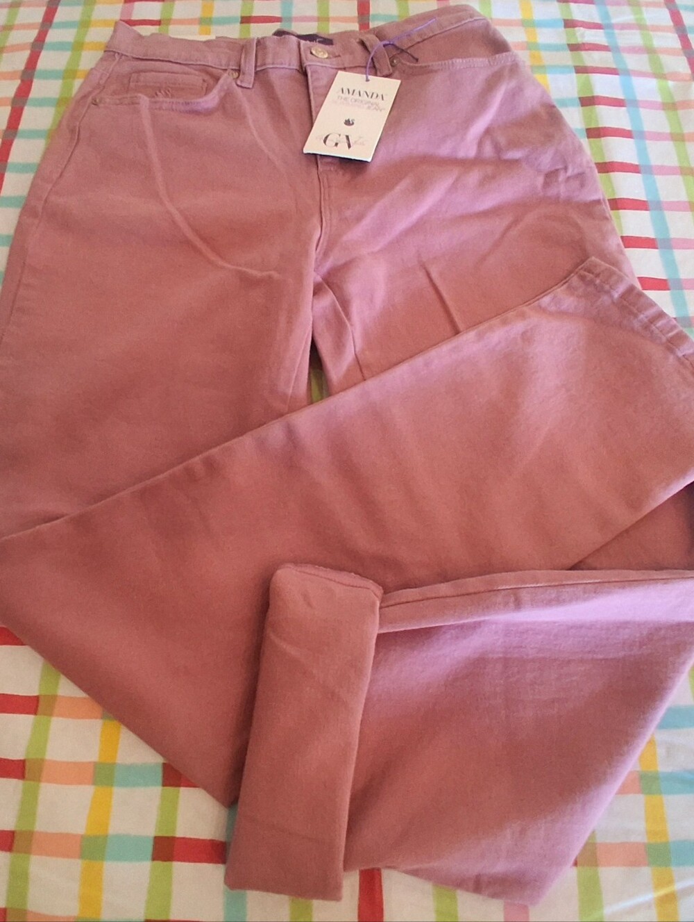 NWT Ladies Pink Jeans By Gloria Vanderbilt Sz 4, MSRP $48.